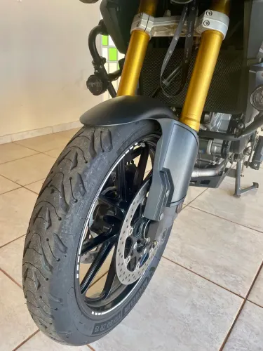 V Strom 1000