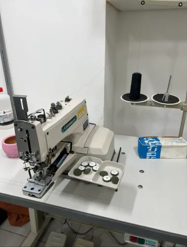 Botoneira industrial 