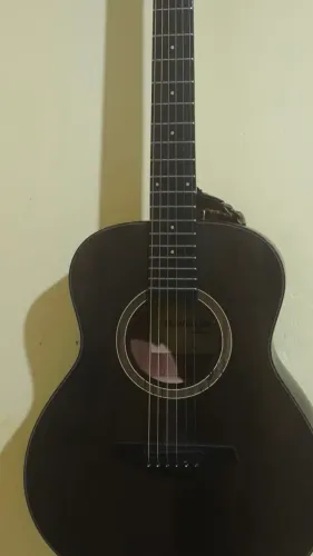 Vende-se violão baby elétrico acústico