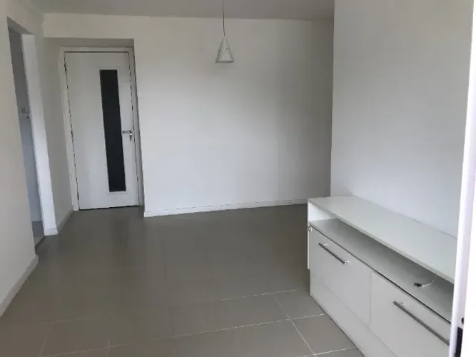 Ap 3 qt Bairro de Fátima, perto do Hospital Antônio Pedro. Medicina da UFF