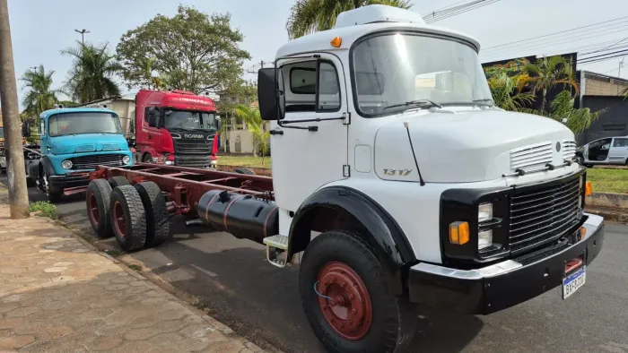 1317 Filé