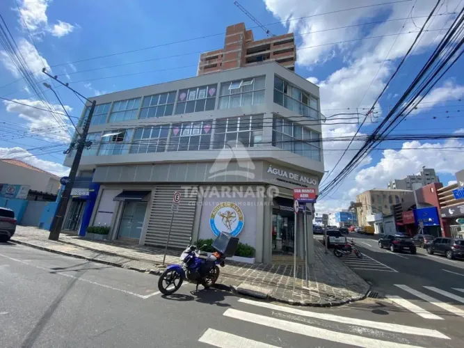Sala Comercial na Região Central!