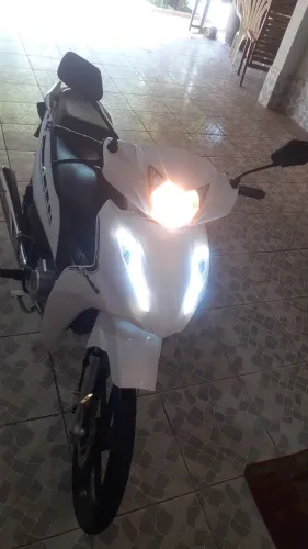 AVELOZ AZ1 50 CC LED DIGITAL