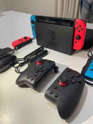 ACEITO TROCA | Nintendo Switch V2 DESBLOQUEADO 128GB