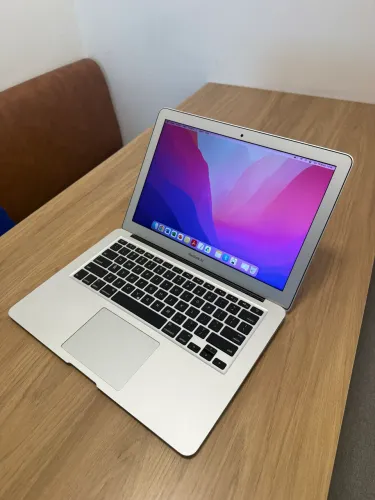 MacBook Air 13" 2017 i5 8GB 128GB SSD