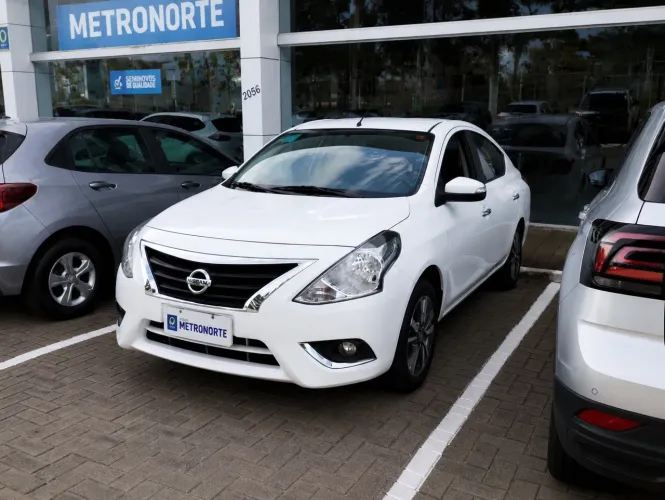 Nissan Versa SL 1.6 16V Flexstart 4P Aut. 2018