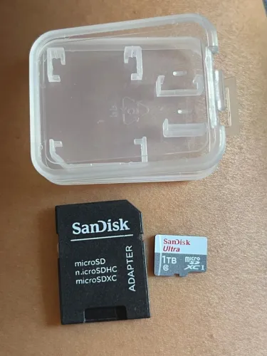Vendo Cartão de memória 1T