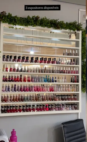 Expositor de esmaltes