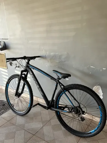 Bicicleta Aro 29 Everest