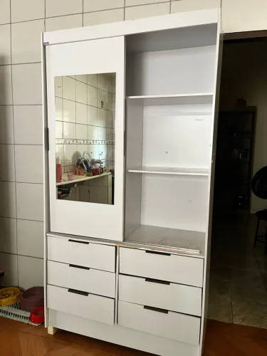 Guarda-Roupa Solteiro Branco com Espelho e Portas de Correr