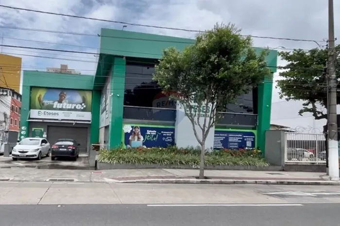 Locação Comercial em Vitória/ES  Prédio com 1.044 m² para o seu negócio!