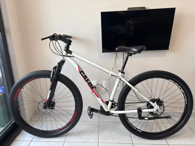 Bicicleta Caloi Vulcan Aro 29