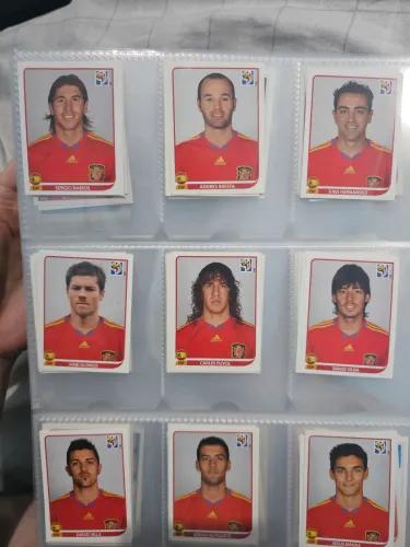 Set completo de figurinhas da seleção da Espanha copa de 2010