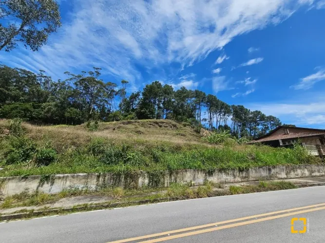 Terreno com 1533m² em loteamento no João paulo