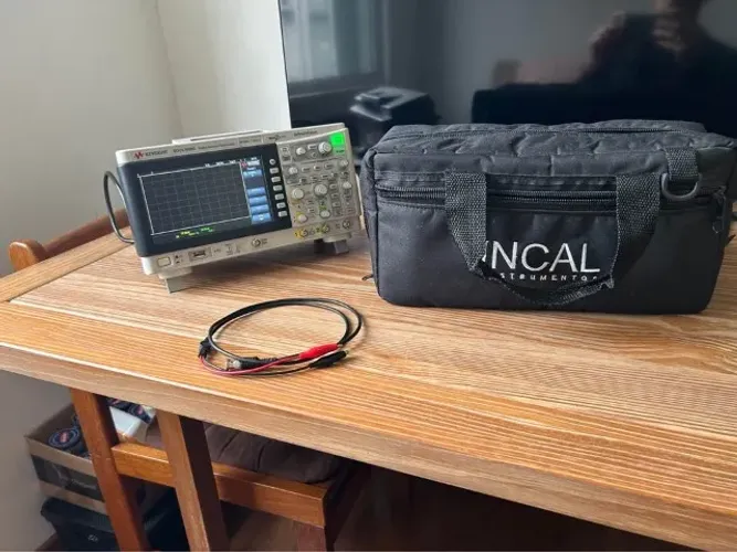 Osciloscópio keysight + gerador de função kmoon