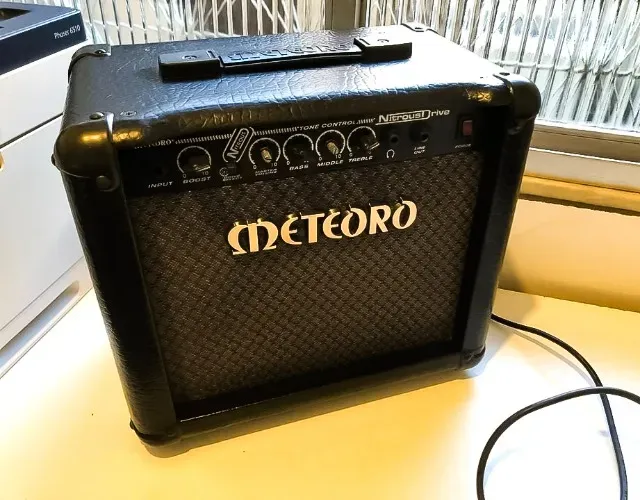 Amplificador Meteroro Nitrous Drive 30W