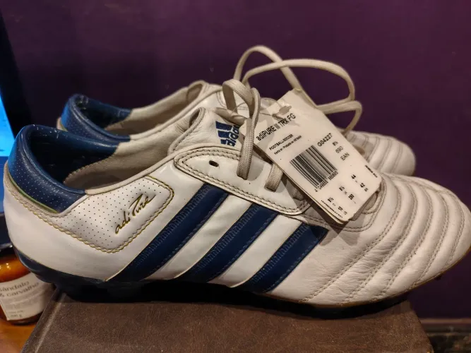Chuteira Adidas adipure III TRX FG