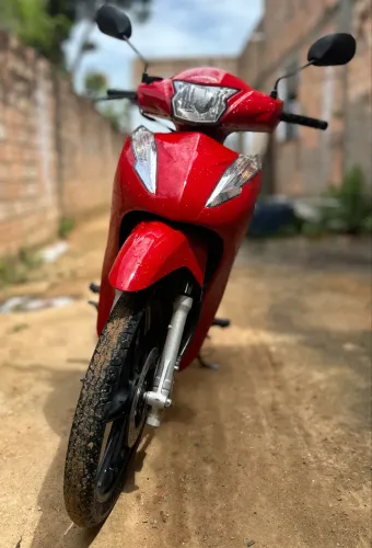 Honda Biz 2023 à venda