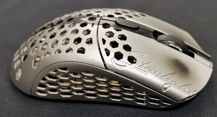 Final Mouse - Modelo Star Light Pro Medium (Leia a descrição)