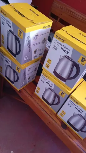 Chaleira elétrica 70 reais 