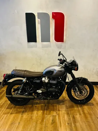 BONNEVILLE T120 BLACK 2024