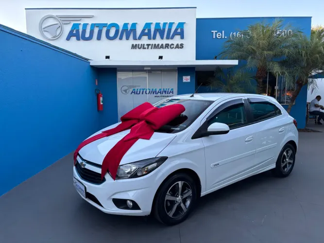 Chevrolet Onix Hatch LTZ 1.4 8V Flex Mec. 4P 2017