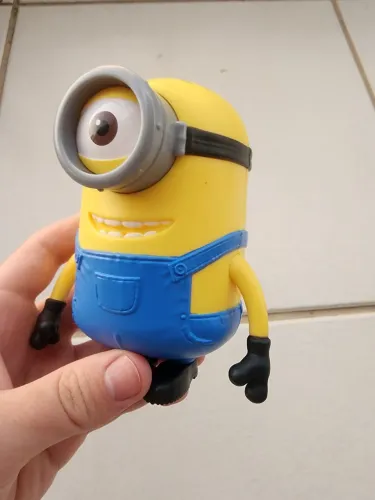 Boneco Minion Articulado - Marca Thinkway Toys