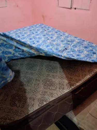 Vende-se cama box casal mola 220,00