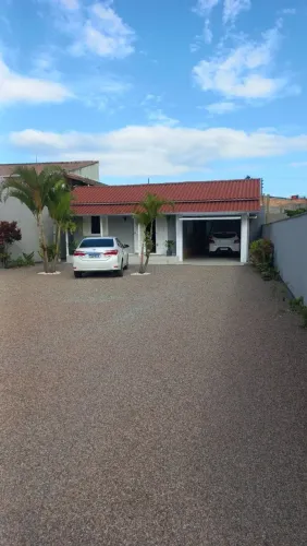 Casa mista com lote no bairro São João em Tubarão