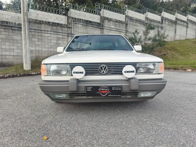 Volkswagen Voyage GL/ Special 1.6/ 1.8 (álcool) 1993