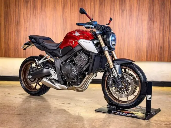 HONDA CB 650R 2021