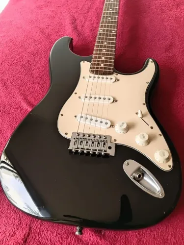 Guitarra memphis by tagima mg 22