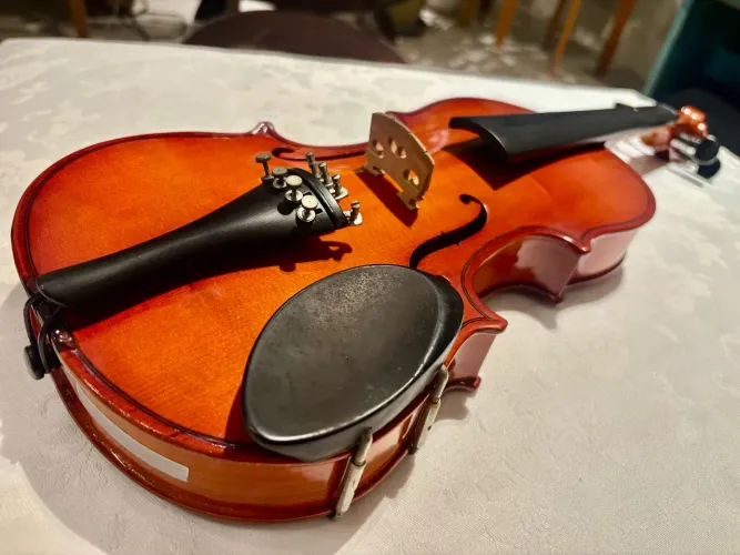 Violino Eagle Ve 431 3/4 Envernizado
