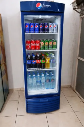 Geladeira Expositora Vertical Pepsi