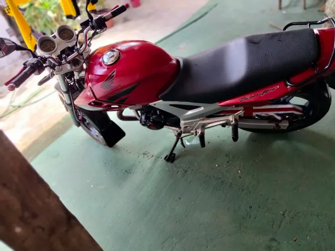 Honda CBX 250 Twister 2008 - Excelente Estado / Documentação Ok".