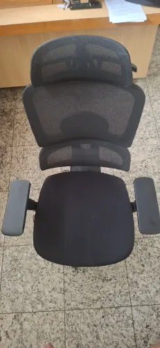Cadeira Ergonômica Comfy Aura