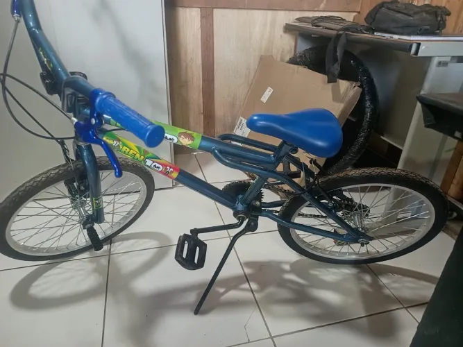 Bicicleta ben 10 Aro 20 (8 a 15 anos) -Super Conservada! Desapego Rápido