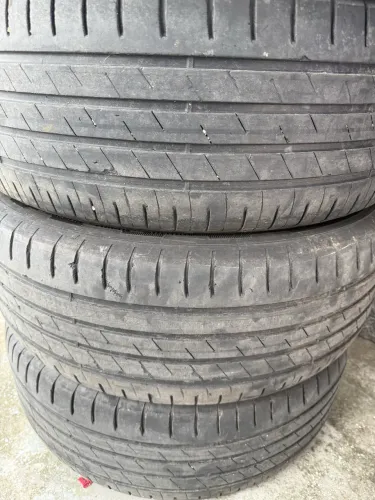 Pneu Goodyear 215 55 R18