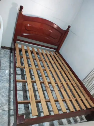Cama com 2 colchões