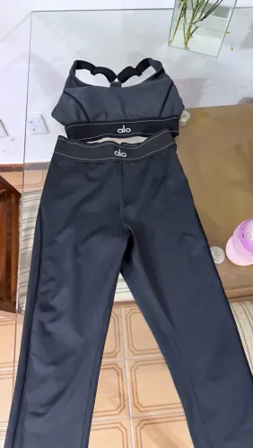 Conjunto Alo S preto
