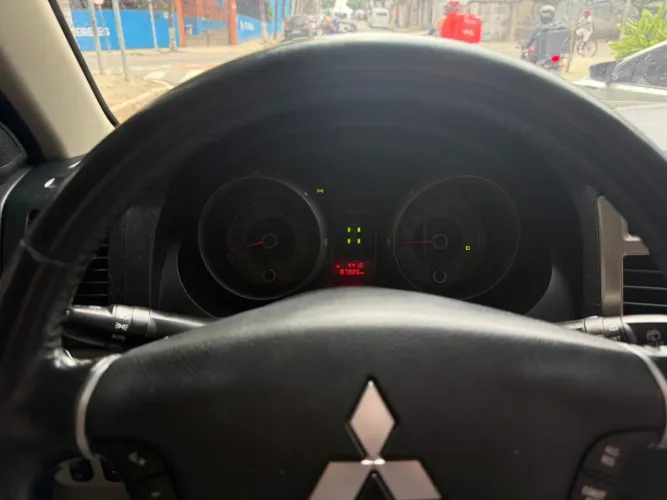 Mitsubishi Pajero HPE Full 3.2 4X4 T.i.dies. 5P AUT 2019