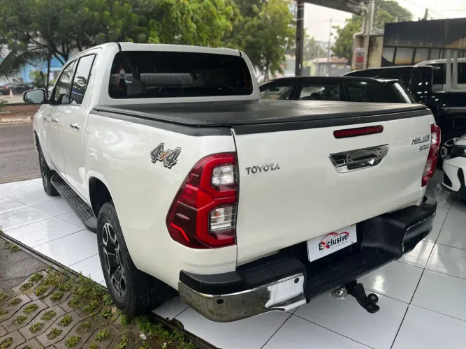 Toyota Hilux CD SRX 4X4 2.8 TDI 16V Diesel Aut. 2021