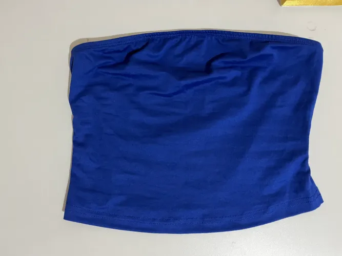 Top tomara que caia azul