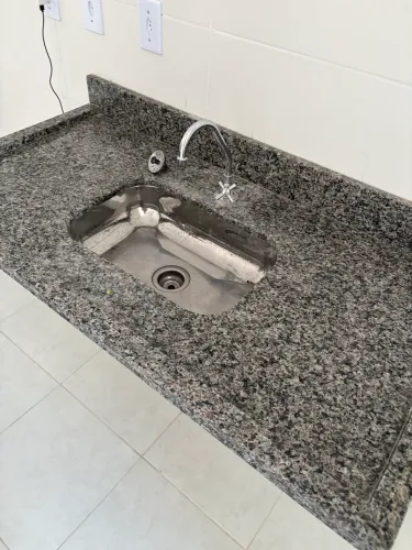 Bancada em granito pronta para sua cozinha!