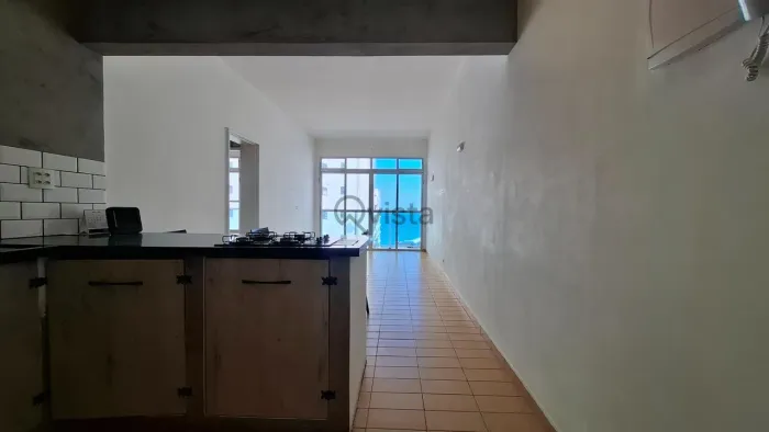 Apartamento Reformado à Venda na Pitangueiras no Guarujá | QVista Inteligência Imobiliária