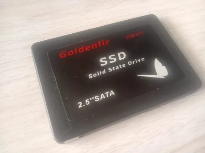 SSD SATA Goldenfir 256GB - Usado, 100% Funcional