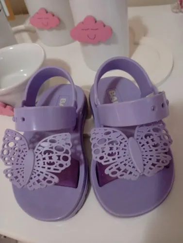 Sandália de Bebê - Tamanho 19/20 - Lilás 