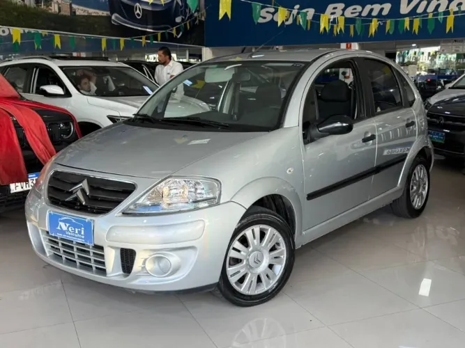 Citroen C3 GLX 1.4/ GLX Sonora 1.4 Flex 8V 5P 2011