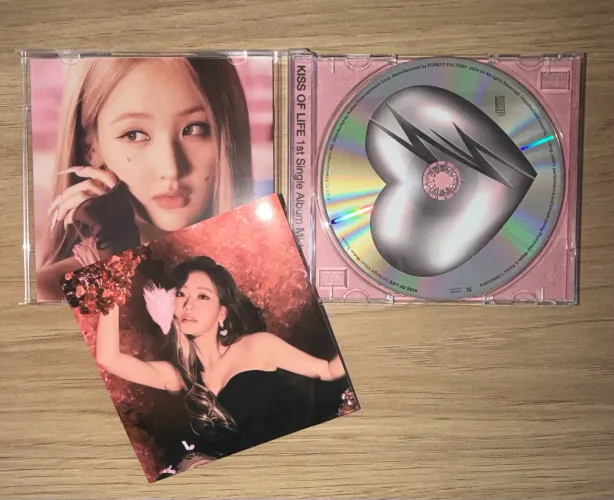 Album kiss of life sem photocard
