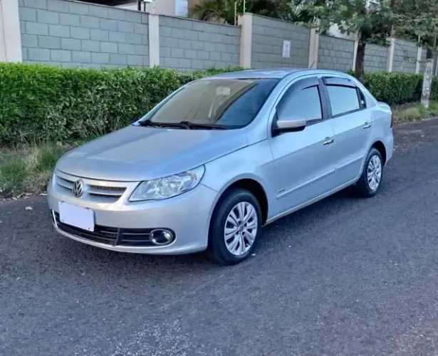 Volkswagen Voyage 1.0/1.0 City MI Total Flex 8V 4P 2010